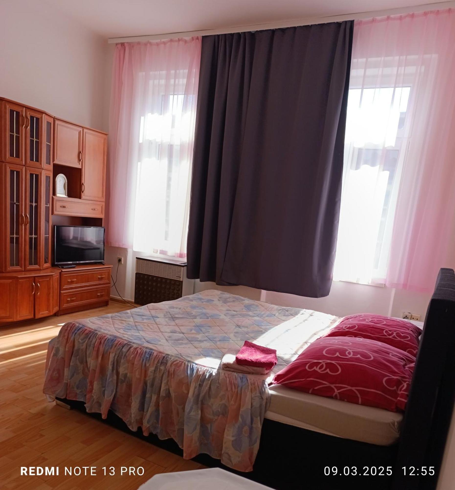Apartment House Maestro Teplice Esterno foto